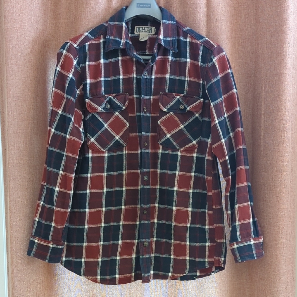 Duluth Trading Co Men's Red and Blue Plaid Button Heavyweight Cotton Flannel